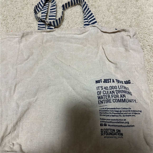 Cotton On Dog tote bag - Picture 2 of 5